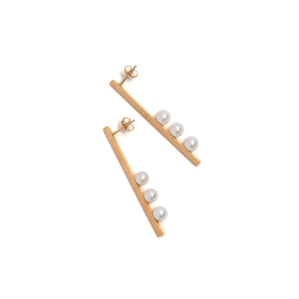 Golden Vertical Suspended Three Pearl Earrings