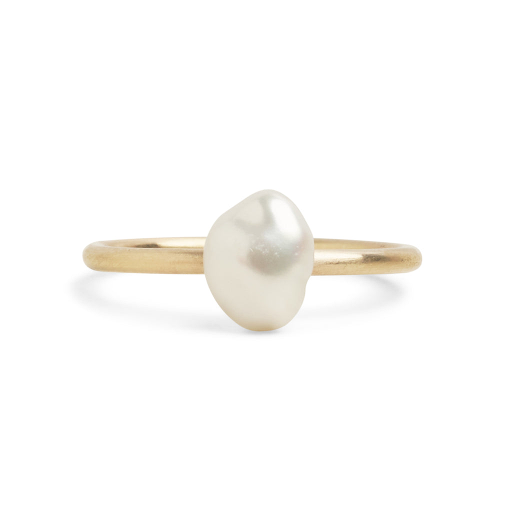 Baroque Pearl Medium Gold Ring