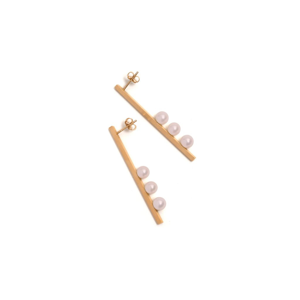 Golden Vertical Suspended Three Pearl Earrings
